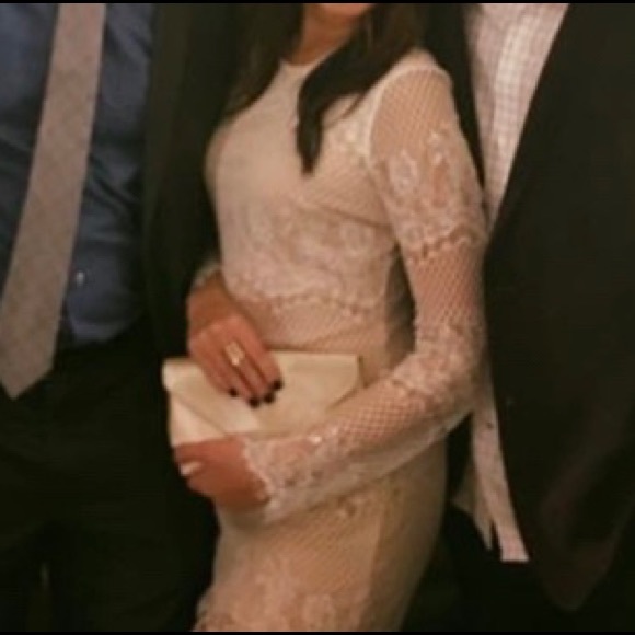 Glamorous White Lace Long Sleeve Dress Size M - Picture 2 of 4